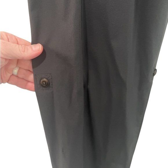 REI Cinque Terre Pants Sz 8 Gray Classic Fit Stretch Hiking Outdoor Roll Up Legs - Picture 5 of 11
